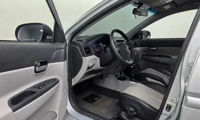 Hyundai Verna 2010, 88356 км, за 2299 USD - фото 11