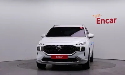 Hyundai Santafe 2021, 49229 км, за 18970.72 USD