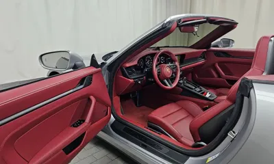 Porsche 911 2023, 9906 км, за 143773.24 USD - фото 10