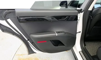 Hyundai Grandeur 2023, 61817 км, за 17907.14 USD - фото 25