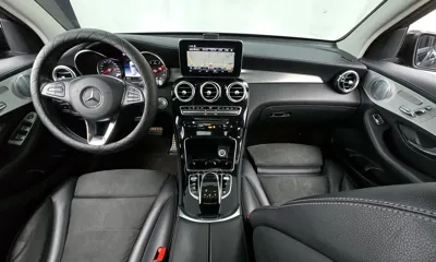 Mercedes-Benz GLC-Class 2019, 76472 км, за 18543.03 USD - фото 7