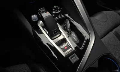 Peugeot 5008 2020, 162598 км, за 14585.8 USD - фото 9