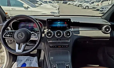 Mercedes-Benz GLC-Class 2021, 105339 км, за 21268.22 USD - фото 7