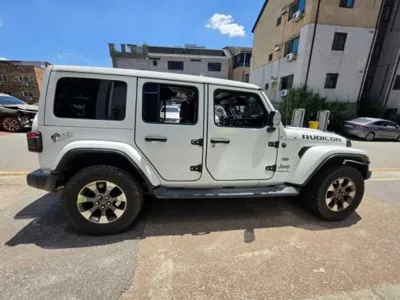 Jeep Wrangler 2020, 131465 км, за 21142.36 USD