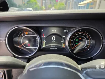 Jeep Wrangler 2020, 131465 км, за 21142.36 USD - фото 7