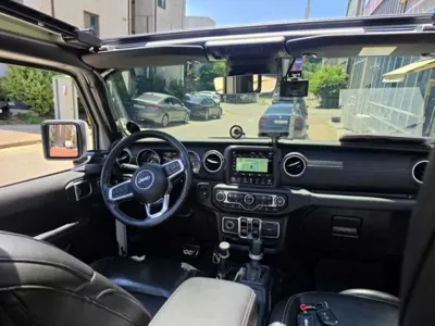 Jeep Wrangler 2020, 131465 км, за 21142.36 USD - фото 13