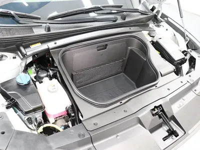 Hyundai Ioniq6 2024, 98780 км, за 20065.16 USD - фото 6