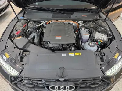 Audi A7 2024, 31870 км, за 47919.13 USD - фото 6