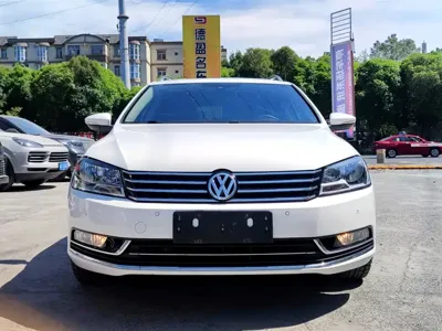 Volkswagen Magotan (Import) 2015, 130000 км, за 8676.48 USD
