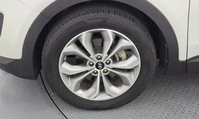 Hyundai Santafe 2015, 54509 км, за 8664.83 USD