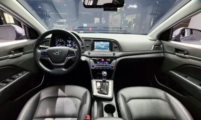 Hyundai Avante 2017, 101861 км, за 6937.56 USD - фото 7
