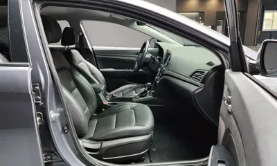 Hyundai Avante 2017, 101861 км, за 6937.56 USD - фото 10