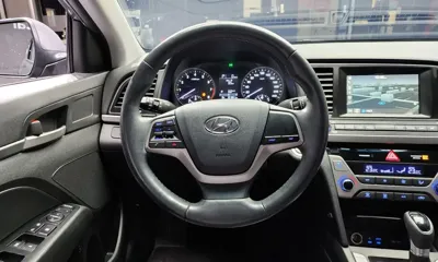 Hyundai Avante 2017, 101861 км, за 6937.56 USD - фото 14