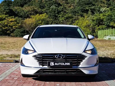 Hyundai Sonata 2020, 89739 км, за 9051.24 USD