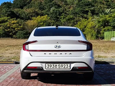Hyundai Sonata 2020, 89739 км, за 9051.24 USD