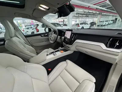 Volvo XC60 2026, 588 км, за 41042.37 USD - фото 11