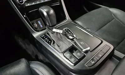 Hyundai Grandeur 2019, 94246 км, за 12223.32 USD - фото 9