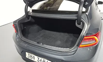 Hyundai Grandeur 2019, 94246 км, за 12223.32 USD - фото 20