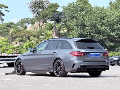 Mercedes-Benz C-Class AMG 2022, 30000 км, за 55619.87 USD