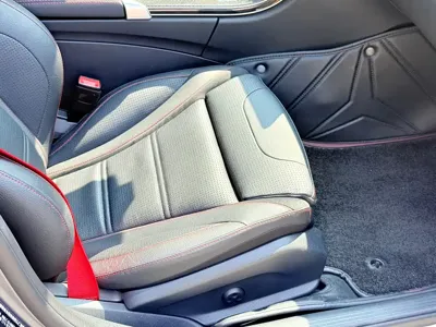 Mercedes-Benz C-Class AMG 2022, 30000 км, за 55619.87 USD - фото 14