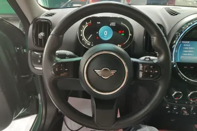 MINI Countryman 2022, 59500 км, за 21827 USD - фото 13