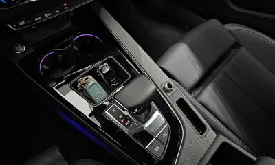 Audi A4 2023, 3057 км, за 24632.15 USD - фото 9
