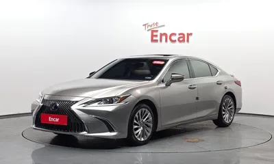 Lexus ES · 2019 год
