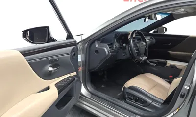 Lexus ES 2019, 207122 км, за 18526.94 USD - фото 11