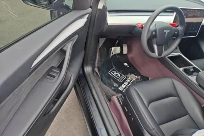 Tesla Model Y 2024, 37700 км, за 31697 USD - фото 23