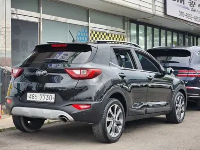 Kia Stonic 2018, 127561 км, за 5798.05 USD