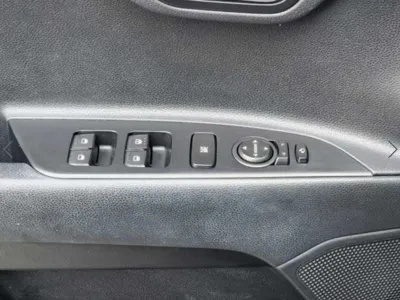 Kia Stonic 2018, 127561 км, за 5795.4 USD - фото 15