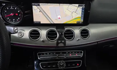 Mercedes-Benz E-Class 2018, 52109 км, за 15276.6 USD - фото 12
