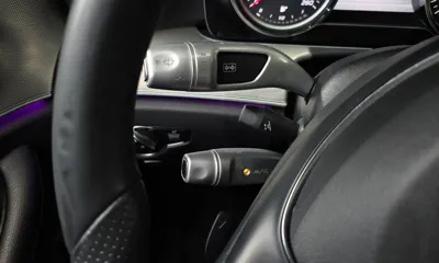 Mercedes-Benz E-Class 2018, 52109 км, за 15276.6 USD - фото 27