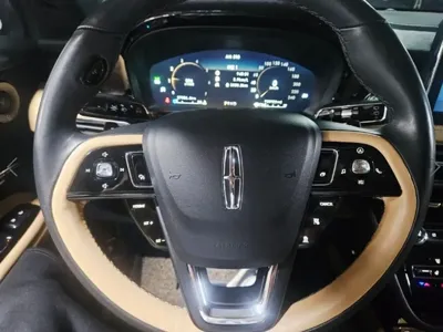 Lincoln Corsair 2022, 27081 км, за 19889.72 USD