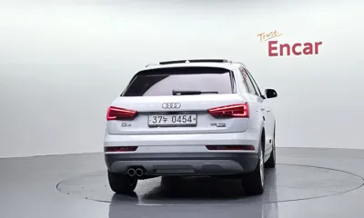 Audi Q3 2016, 141679 км, за 10437.18 USD