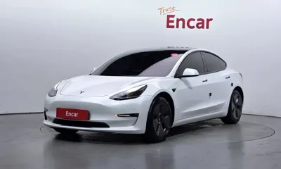 Tesla Model 3 · 2022 год