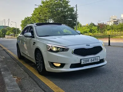 Kia K7 2014, 164570 км, за 3908.3 USD