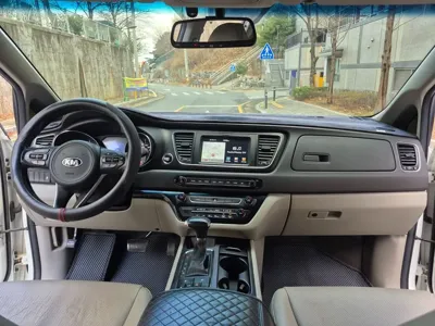 Kia Canival 2017, 213870 км, за 4886 USD - фото 10