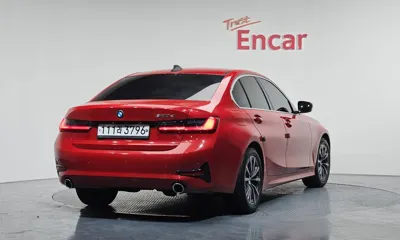 BMW 3-Series 2019, 98495 км, за 14966.52 USD