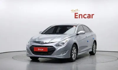 Hyundai Sonata 2015, 284826 км, за 2535.27 USD