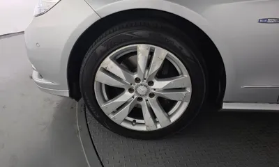 Mercedes-Benz E-Class 2012, 59685 км, за 5222.11 USD