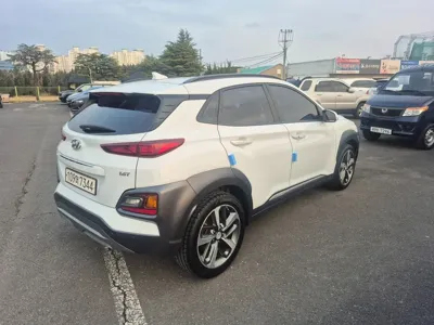 Hyundai Kona 2019, 127456 км, за 8205.33 USD - фото 6