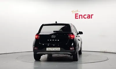 Hyundai Venue 2020, 38988 км, за 10749.19 USD