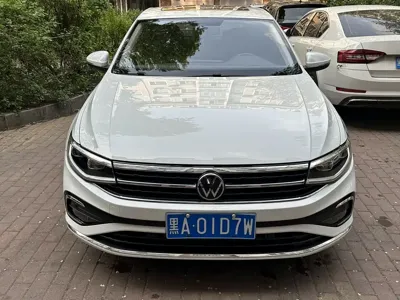 Volkswagen Bora 2023, 34000 км, за 11492.72 USD