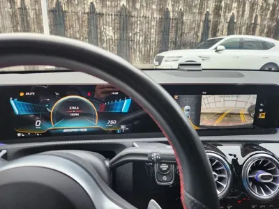Mercedes-Benz A-Class 2020, 100989 км, за 14638.31 USD