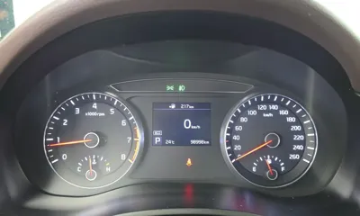 Kia K7 2018, 98998 км, за 8336.62 USD - фото 8