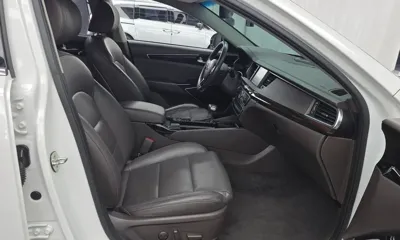 Kia K7 2018, 98998 км, за 8336.62 USD - фото 26