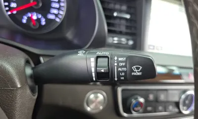 Kia K7 2018, 98998 км, за 8336.62 USD - фото 28