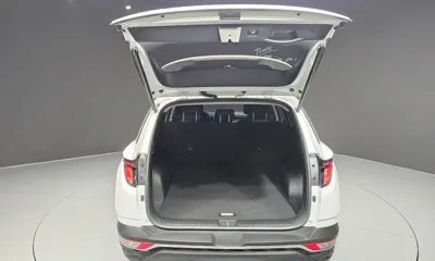 Hyundai Tucson 2022, 65137 км, за 15394.78 USD - фото 20