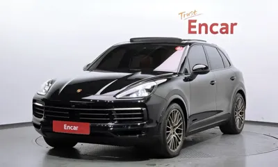 Porsche Cayenne · 2023 год
